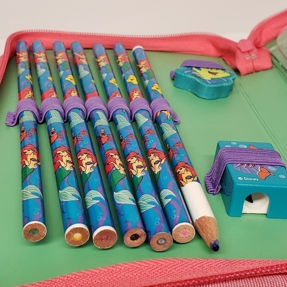 Disney 5.5" x 8.5" Little Mermaid Zippered Pencil Case with Pencils Vintage - Picture 9 of 14